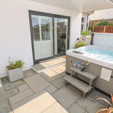Sandbanks * Penzance